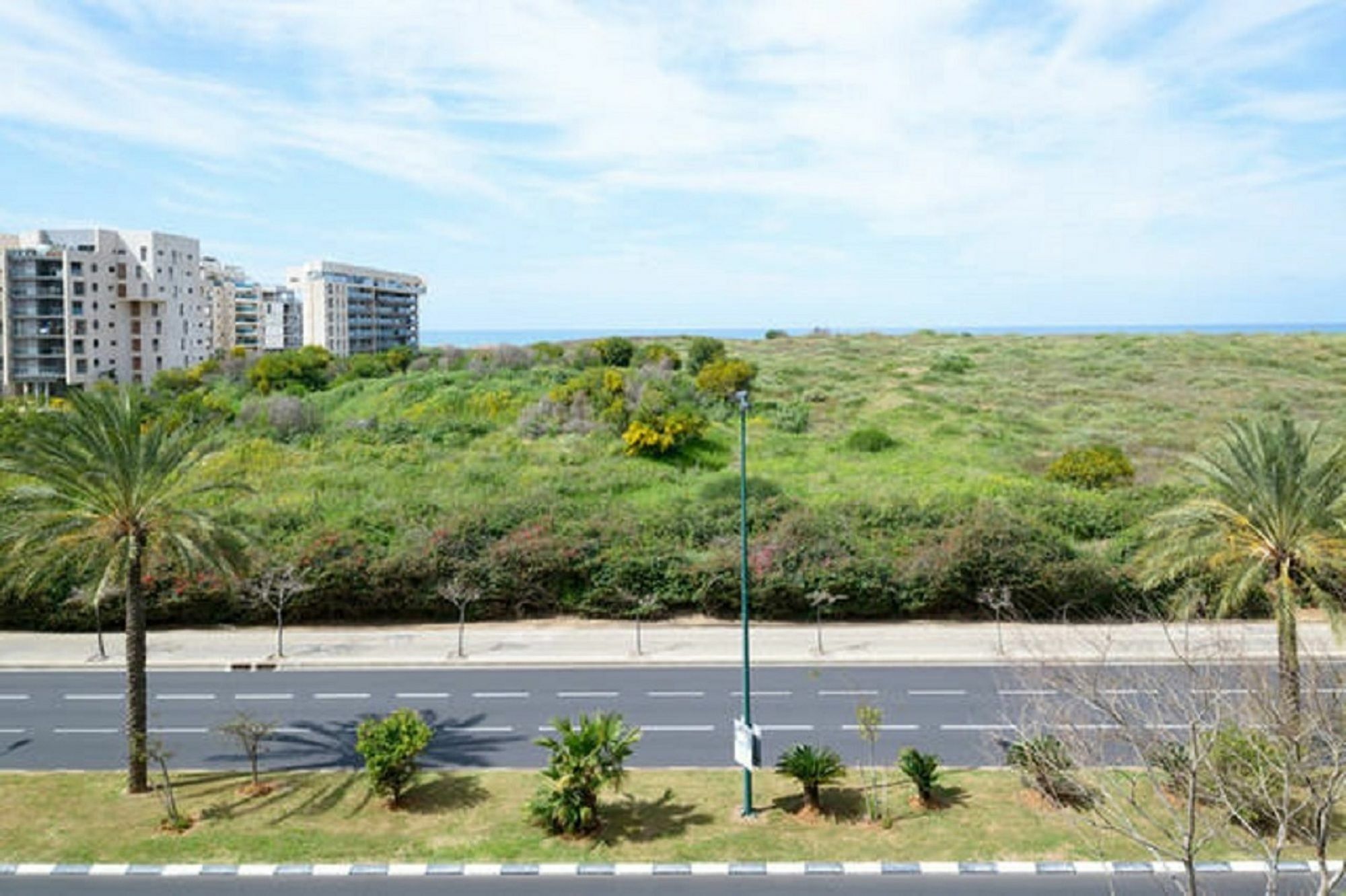 3 Bedroom Family Sea View And 2 Parking Tel Aviv